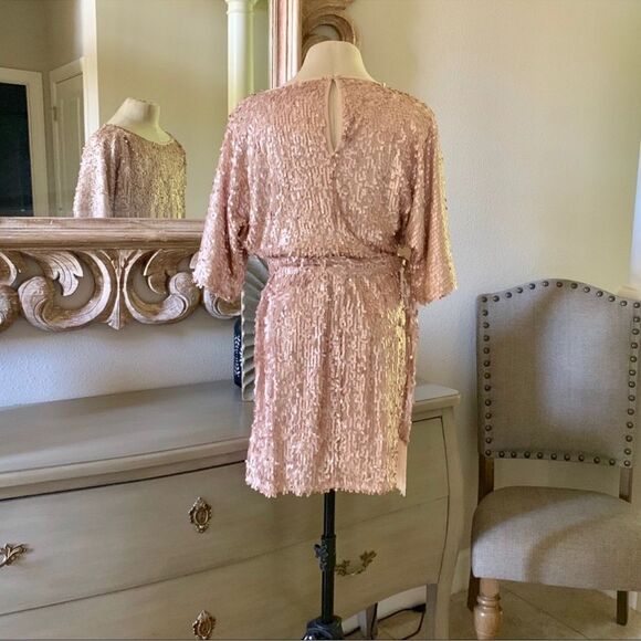 Jessica Simpson Dress Sequence Cold Shoulder Blush C27 - Picture 2 of 8